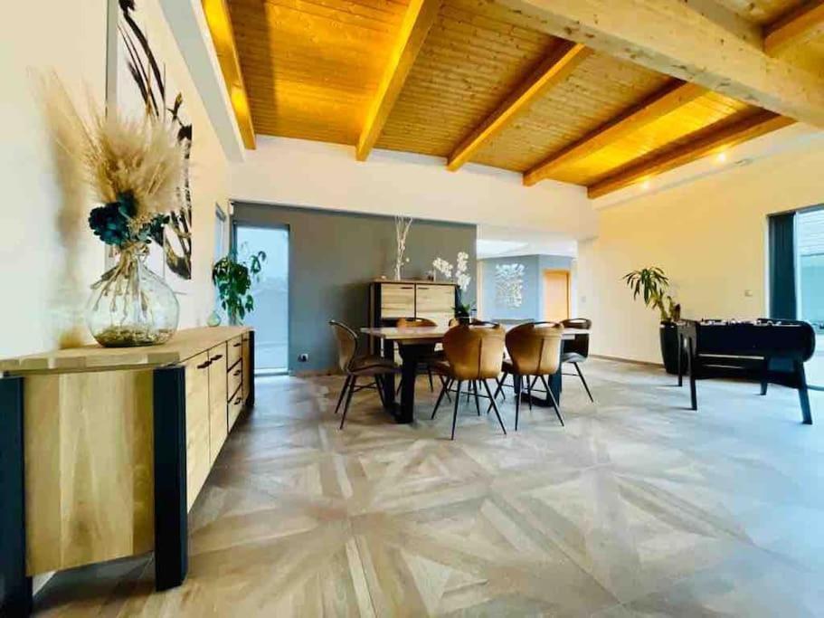 D'architecte Avec Piscine Chauffee *