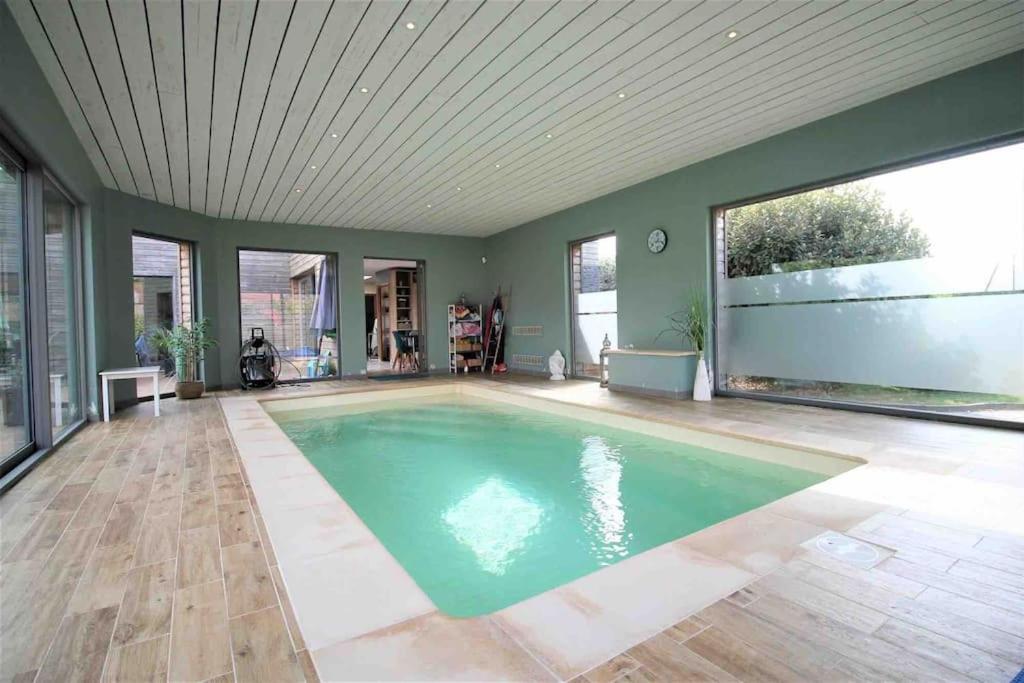 D'architecte Avec Piscine Chauffee Ligny-en-Cambresis